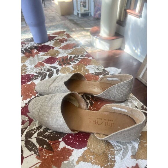 Unisa Size 9 Brown Canvas Leather Sole Round Toe Flats Made In Spain Slip On - Picture 1 of 11